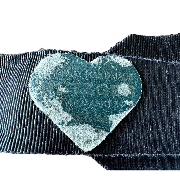 Unique Vintage Belt- West Germany Gutos Belt  Black and Gold with Metallic Cat - Picture 9 of 12